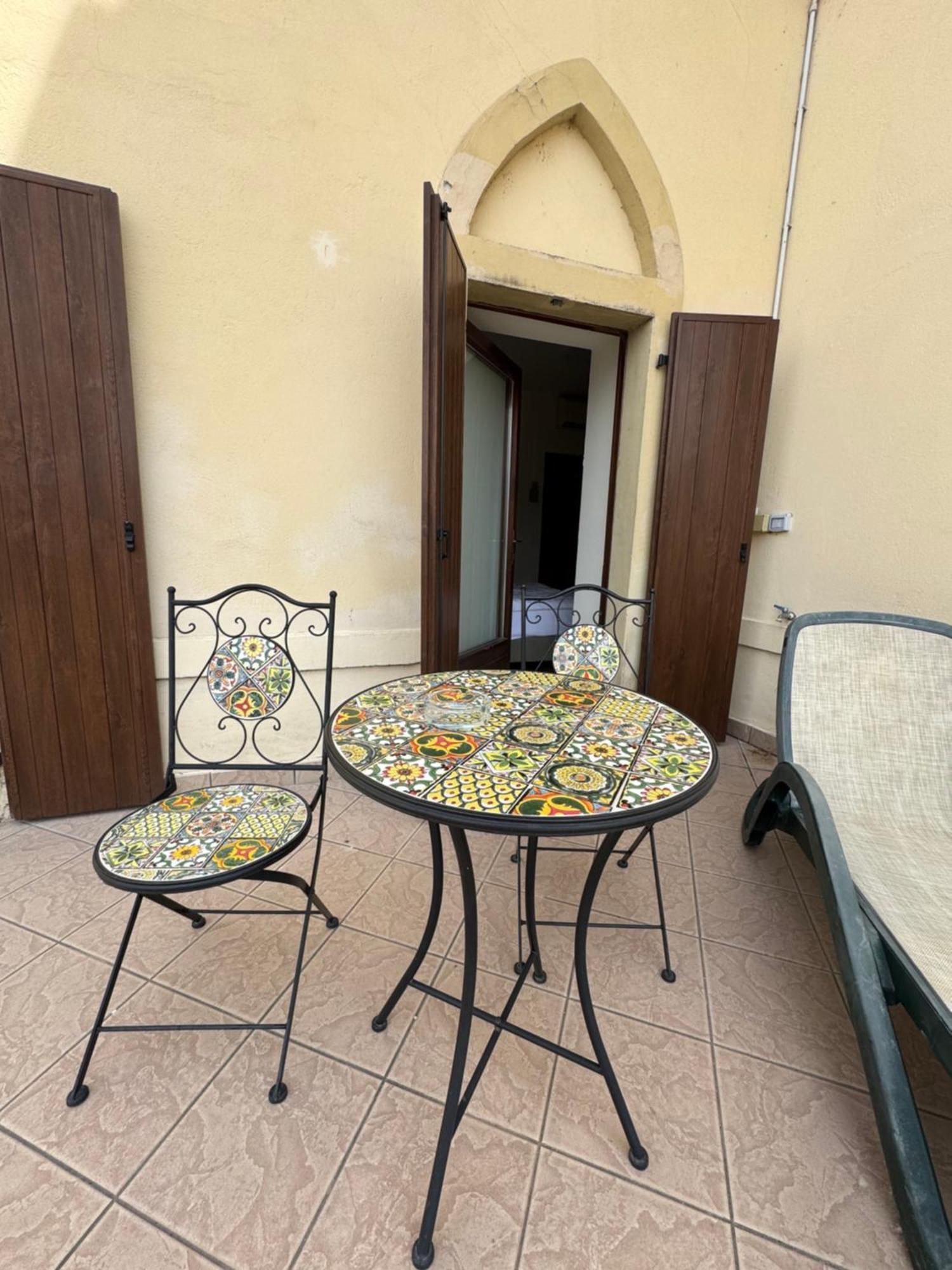 Hotel E Ristorante Cassone มัลเชซิเน ภายนอก รูปภาพ
